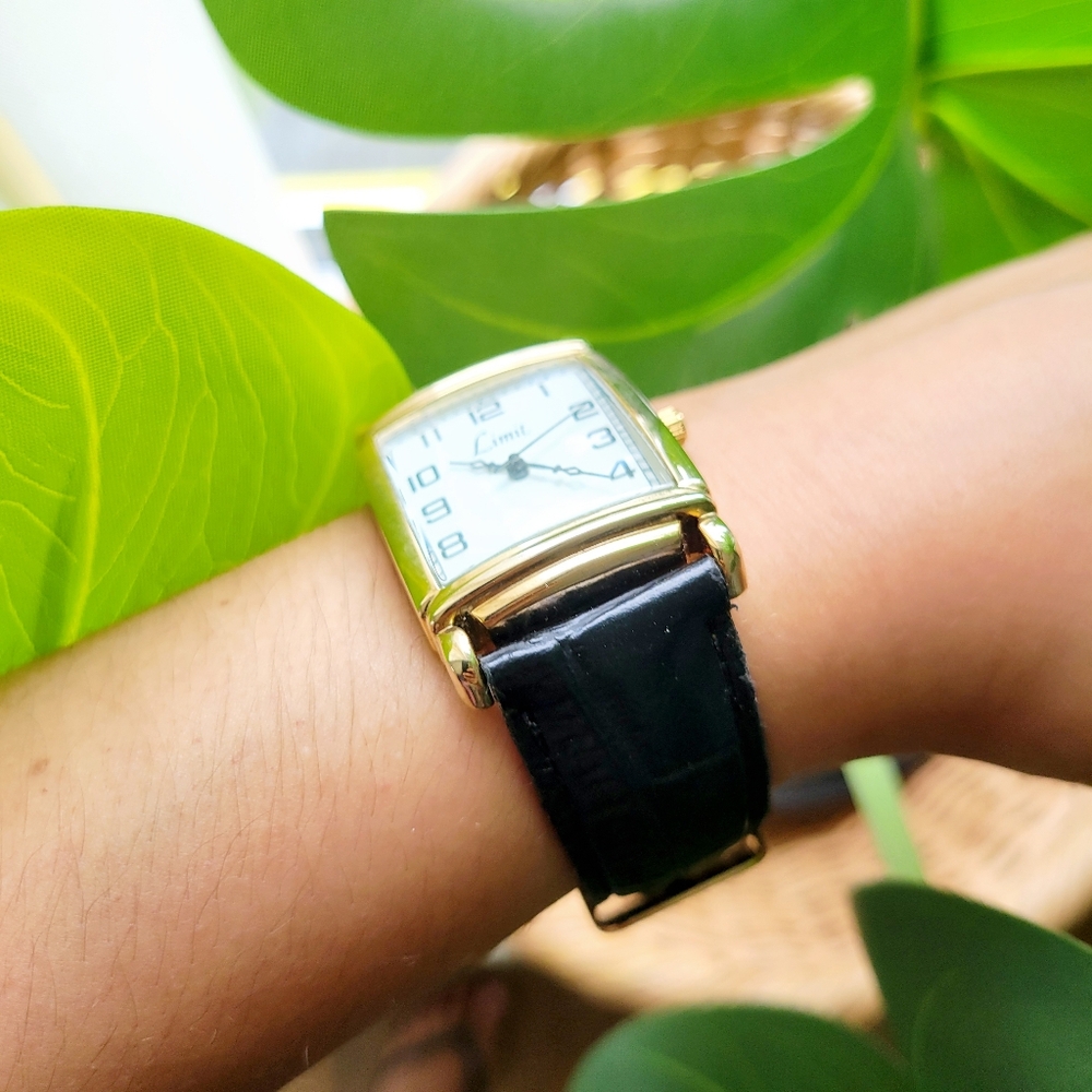 Vintage Limit Black Leather Watch - Picture 5 of 8